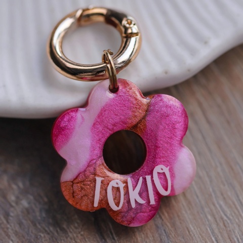 Adresówka dla psa z żywicy – personalizowana, marmurkowe wypełnienie (różne kolory i kształty)