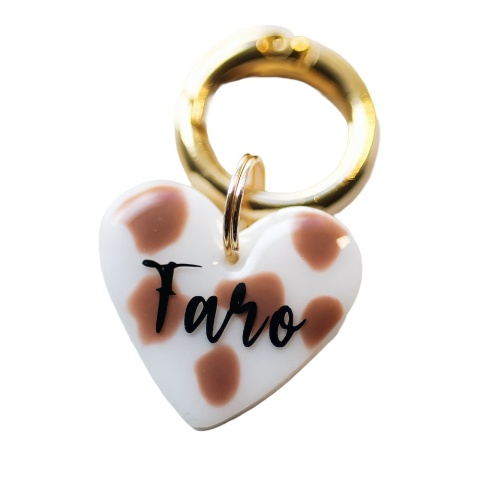 Adresówka dla psa z żywicy krówka – personalizowana (różne kolory i kształty)